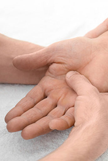 Stern AmbulanterPflegedienst - Pflege und Handmassage